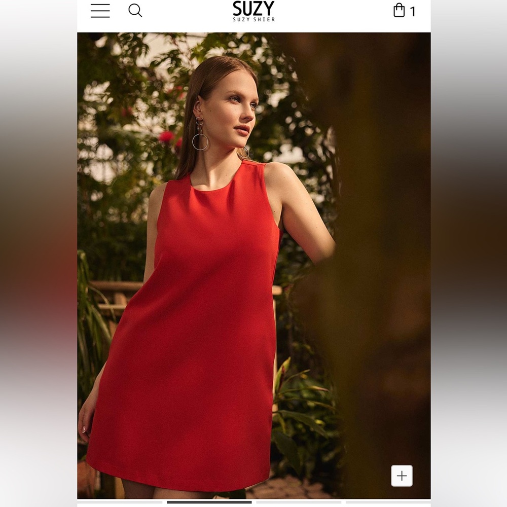 Suzy Shier EUC women’s red Mini swing dress high neck size XXL